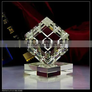 Bueaty Magic Cube Crystal Trophy thumbnail-1