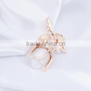 2015 Latest Trendy Design Diamond Wedding Chair Brooch Rhinestone Ribbon Buckle thumbnail-2