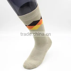 Custom Cotton Elite Men Crew Socks thumbnail-3