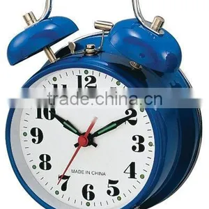 3.5 Inch Metal Case Mechanical Alarm Clock, Desktop Clock, Bedside Clock thumbnail-3