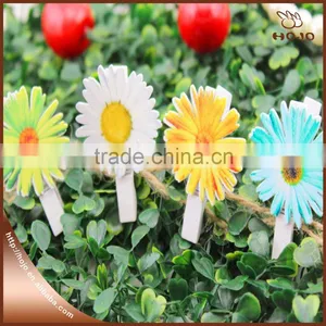 New Design Flower Shaped Wooden Clip Wedding Decoration thumbnail-1