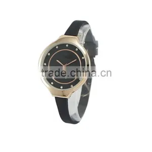 Factory Directly Sell Cheap Silicone Women Quartz Watches Good Quality Watch Lady Wear thumbnail-3