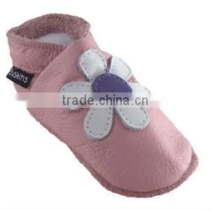 Soft Sole Baby Shoes thumbnail-1