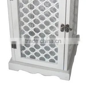 Good Looking Set of 2 Wooden Lanterns thumbnail-6