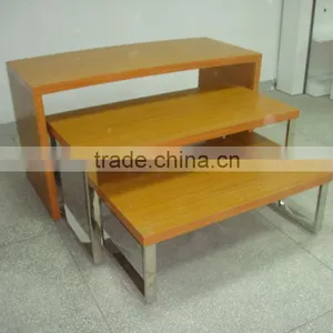 Retail Store Fixture thumbnail-1