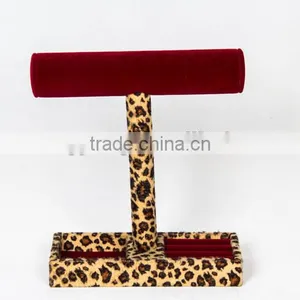 Velvet Bracelet Display With Ring Box thumbnail-1