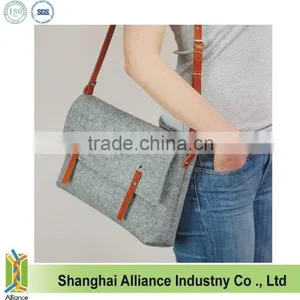 Light Gray Polyester Felt Messenger Bag With Leather Shoulder Strap(TM-FT-020) thumbnail-1