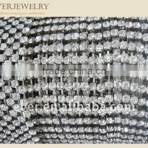 Rhinestone Brass Cup Chain thumbnail-1