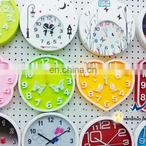 Linden Quartz Clock thumbnail-1