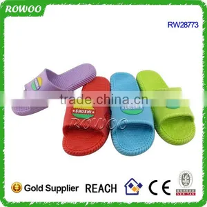 China Wholesale Comfortable Hotel Slipper Custom Pvc Slippers Men thumbnail-3