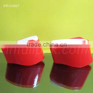 Red Disc on Top Lid thumbnail-1