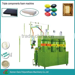 Automatic Polyurethane pu Foaming Injection Molding Machine For Plastic Products thumbnail-1