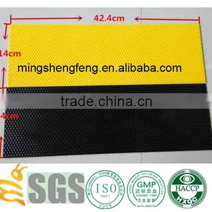 Best Bee Hive Foundation Sheet -high Quality Honey Bee Keeping -henan Suppliers thumbnail-1