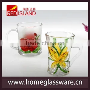 2016 Elegant Hand Painted Rose Pattern Glass Tea Cup With Handle thumbnail-1
