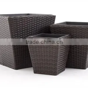Indoor/Outdoor Beaufiful Square Rattan Wicker Planter Box (Set of 3) thumbnail-1