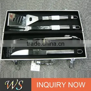 Japanese Krean Metal Stainless Steel Bbq Tools Set Fork Tong Spatula With Luxury Packing Box thumbnail-1