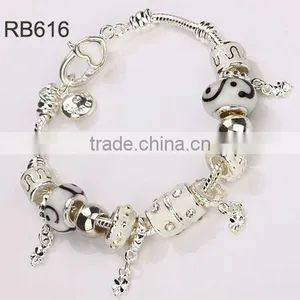 White Enamel Glass Beaded Bracelet Jewelry thumbnail-1