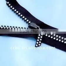 High Quality No.10 Fashion Plastic Rhienstone Zipper thumbnail-1