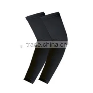 UV Protective Arm Sleeves Protection for Golf and Running thumbnail-1