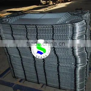 3000 Ton Hydraulic Press for Heat Exchanger Stainless Steel Plate thumbnail-3