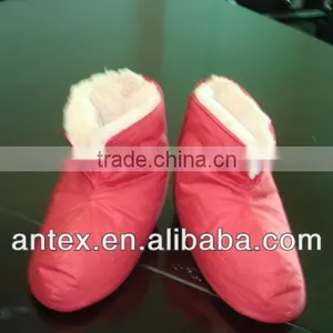 Indoor Home Use or GIFT Nice Anti-Slip Duck Down Shoe thumbnail-2