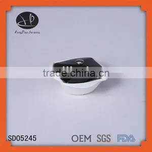 Ceramic Baking Dish Set With Lid thumbnail-1