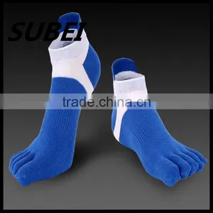 Toe Socks Breathable Mesh Cotton Men's Socks thumbnail-1