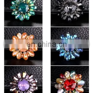 Top Crystal Glass Sparkling Women Brooch Fashion Jewelry 6 Colors Wholesale thumbnail-1