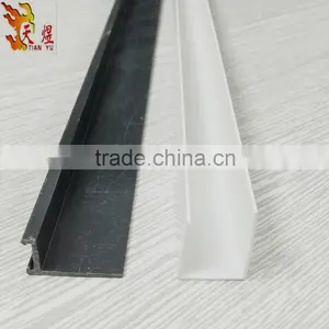 Plastic u Shape Strip thumbnail-4