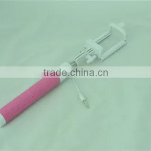Z02 Plastic Selfie Stick With Bluetooth Remote Shutter for Wholesales thumbnail-3