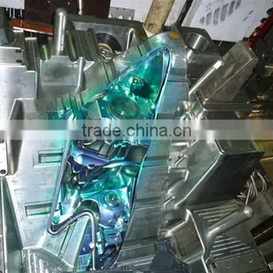 Plastic Injection Mould thumbnail-2