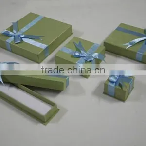 High Quality Custom Design Cardboard Paper Gift Box From China thumbnail-1