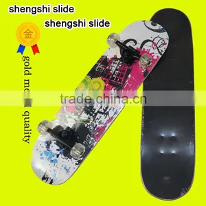 High Quality 7 Layer Maple Wood Skateboard With Heat Transfer Printing thumbnail-1