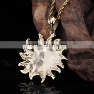 Simple Casting Design Fashion Unique Gold Sun Pendant thumbnail-2
