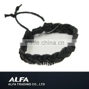 Fashion Webbing Leather Bracelet thumbnail-1