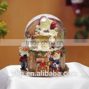 Customized Music Crystal Glass Snow Ball for Christmas Gift Resin Craft / Christmas Glass Snow Ball thumbnail-4