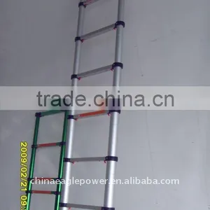 Folding Aluminium Ladder thumbnail-1
