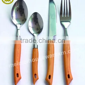 24pcs Cutlery Set With Plastic Handle thumbnail-1