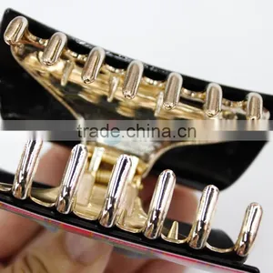 Summer Strip Print Hair Claw thumbnail-3