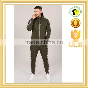 New Hot Tracksuit Men Camo Contrast Tracksuit Europe Fit Tracksuit thumbnail-3