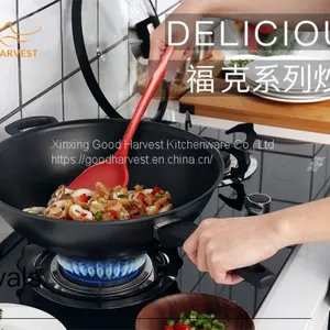 Non-stick Wok thumbnail-1