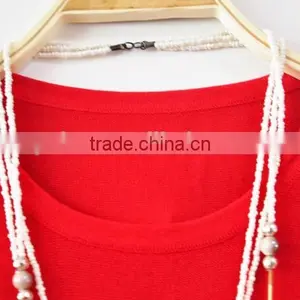Red Lady Dots Embroidery Knitted Sweater O-Neck Women Sweaters thumbnail-3