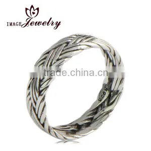 Elegant Sterling Silver Ring With Girl thumbnail-1