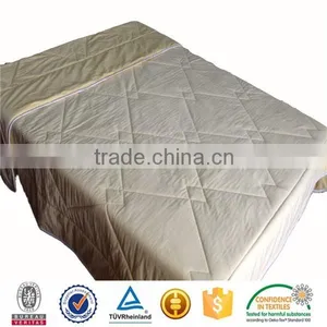 Selling Air-condition Summer Queen Size Super Soft Velboa for Bed Sheet Patchwork Quilt thumbnail-6