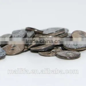 Natural 2 Holes Fancy High Quality Japanese Agoya Shell Button With Logo Engraved On thumbnail-3