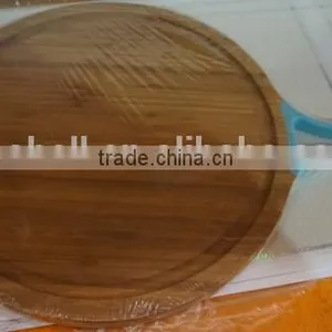 BMC- 002 Round Shape Bamboo Cutting Board With Silicon Handle thumbnail-1