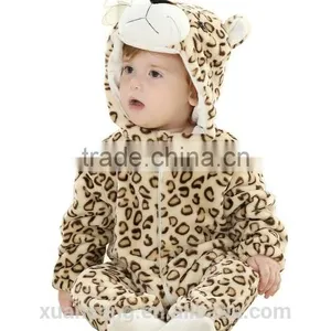 2017 New Arrival Wholesale Hot Sale Christmas Tiger Sleep Wear Eco-friendly Baby Clothes Cheap Kids Set Christmas Pajamas Family thumbnail-2