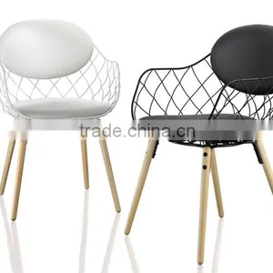 Replica Italian Graceful Design Wooden Frame Powder Coated Wire Jaime Hayon Pina Chair for Living Room thumbnail-1