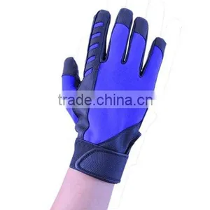 Baseball Gloves thumbnail-1