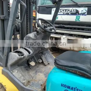 Used Komatsu Forklift FD30T-16 With Good Condition thumbnail-3